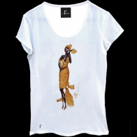 Oro-in-mostra_T-shirt_-scollata